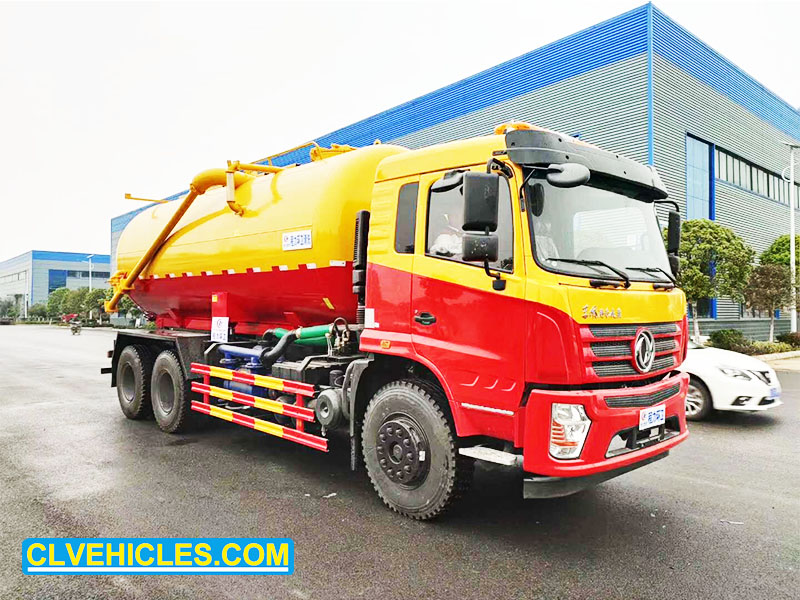 Heavy duty vacuum truck