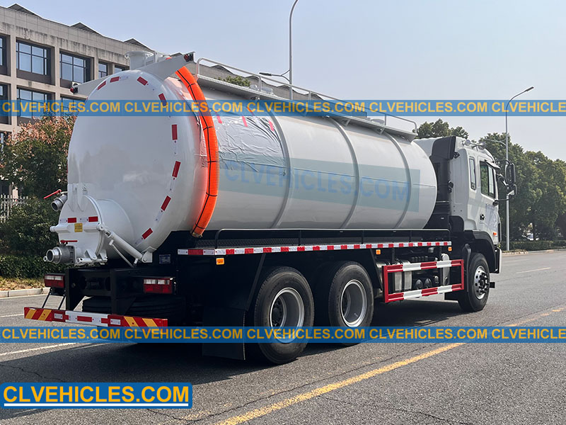  Medium Volume Sewer Cleaning Truck