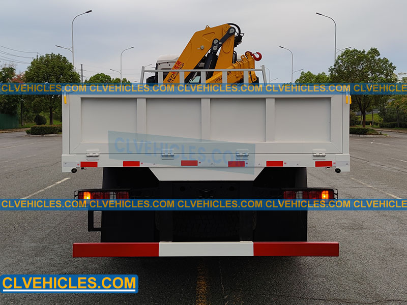 truck mounted crane