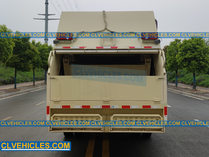 Rear Load Compressed Garbage Truck