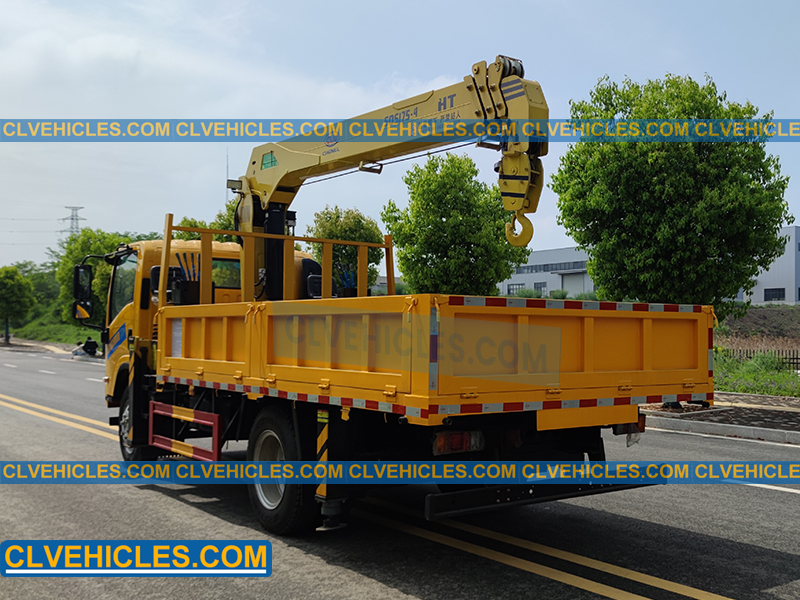 ISUZU truck mounted crane