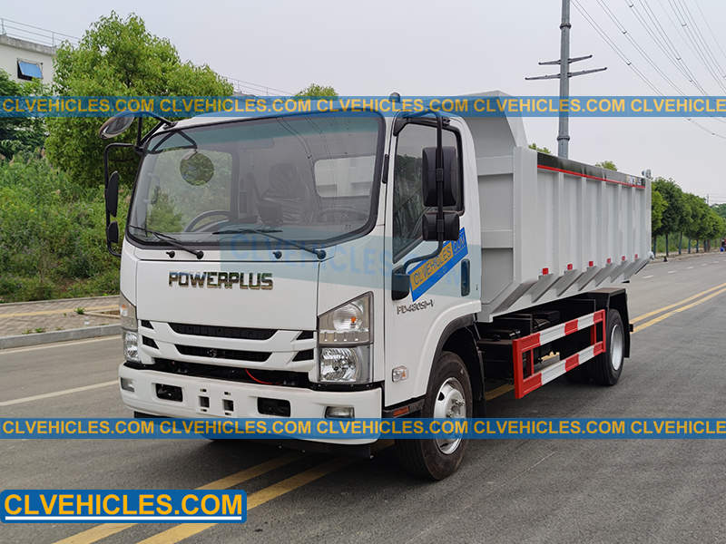 ISUZU dump truck