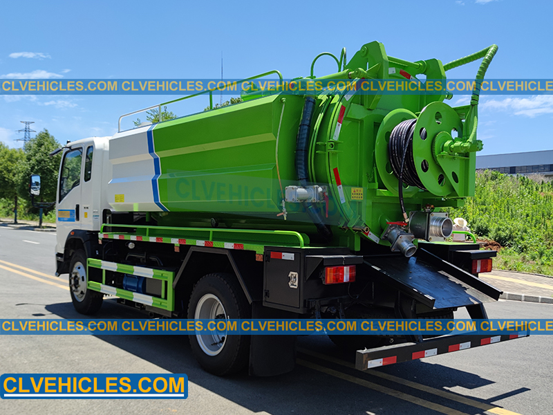 HOWO Sewage Vacuum Truck