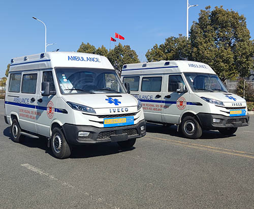 Две машины скорой помощи IVECO DAILY отправлены в Кот-д'Ивуар