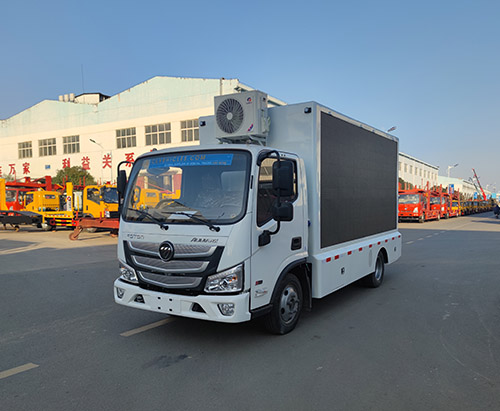 Одна единица мобильных грузовиков со светодиодными экранами отправлена ​​в Мексику
        