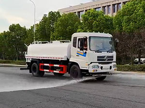 Эксплуатация поливальной машины DONGFENG KINGRUN RHD 15CBM